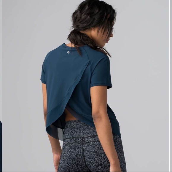 Lululemon Quick Pace Short Sleeve Jaded size 10 - Picture 1 of 6